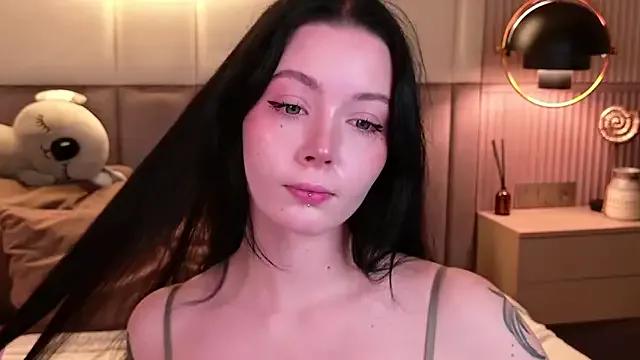 Goldy_Stark from StripChat