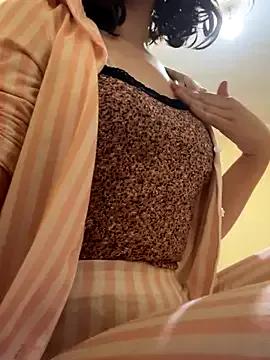 Golin-24 from StripChat is Freechat