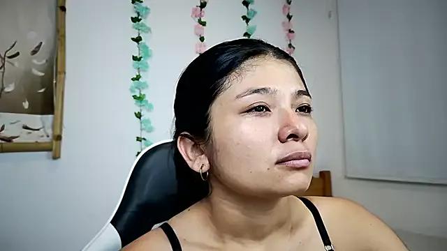 Guadalupe_Lopez from StripChat is Freechat