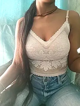 Freechat gulabo-Queen on StripChat