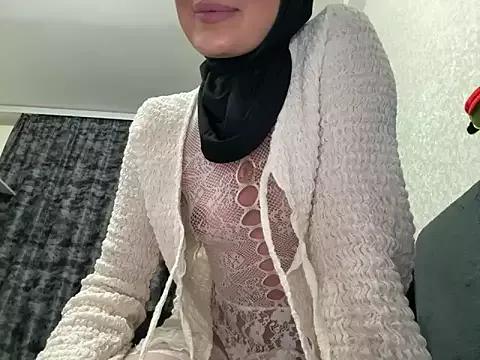 GumusGuray from StripChat