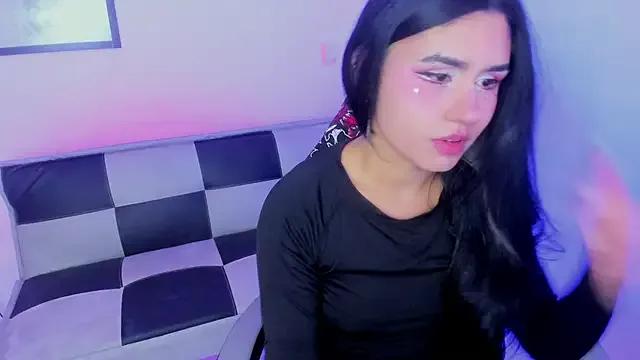 GwenHazel from StripChat is Freechat