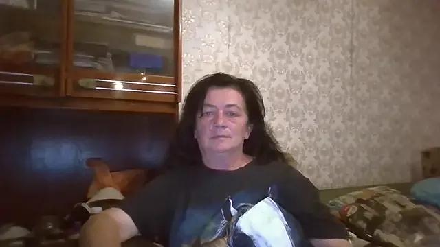 GypsiQueen2 from StripChat