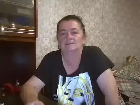 GypsiQueen2 from StripChat