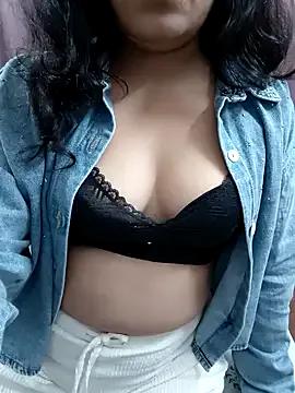 Half_girlfrnd_530 from StripChat is Freechat