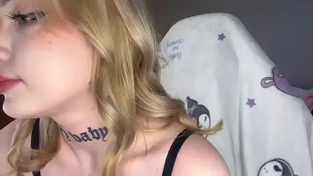 Try girls webcam shows. Sweet cute Free Performers.