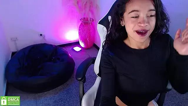 Try girls webcam shows. Sweet cute Free Performers.