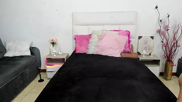 hannahdvil1 from StripChat is Freechat