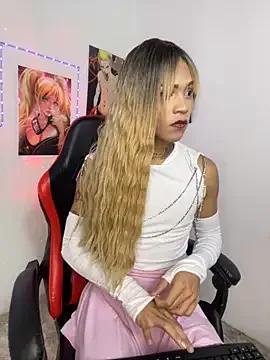 Hansell_francheska from StripChat is Freechat