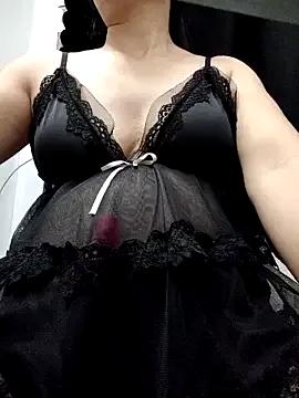 Haralushiaaa from StripChat