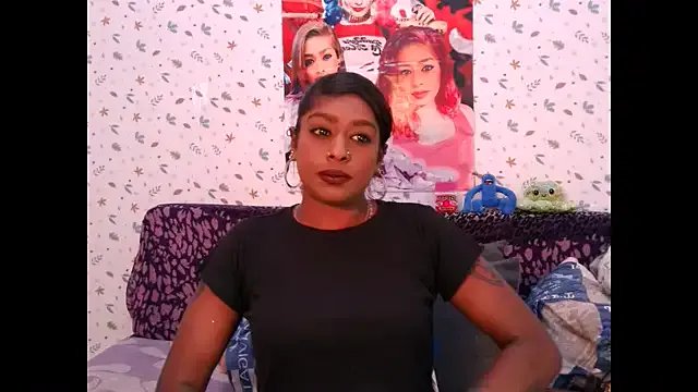 Harl3ysugar4u from StripChat is Freechat