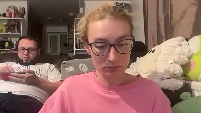 Try girls webcam shows. Sweet cute Free Performers.