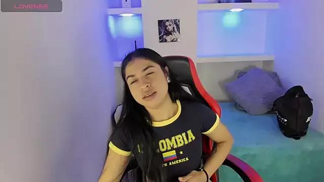 helena_weller from StripChat is Freechat