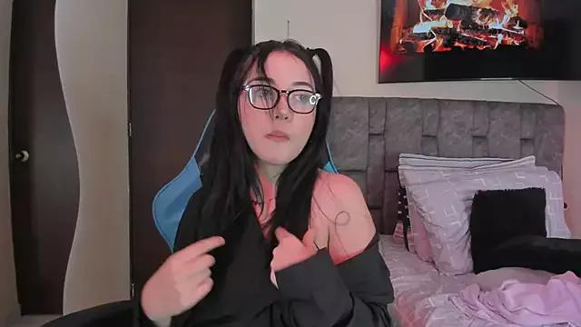 Try girls webcam shows. Sweet cute Free Performers.
