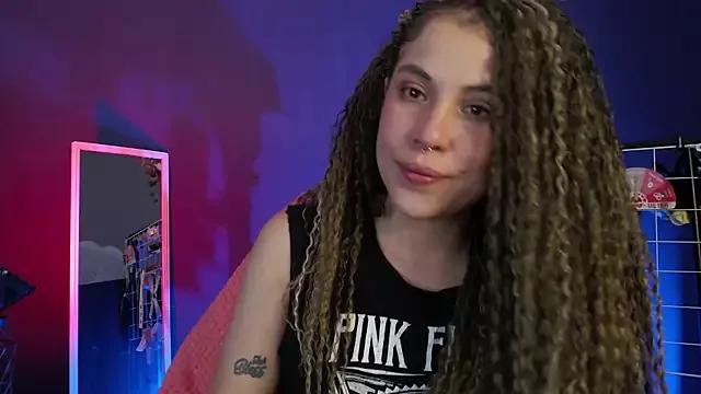 Try girls webcam shows. Sweet cute Free Performers.