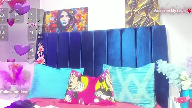 Try girls webcam shows. Sweet cute Free Performers.