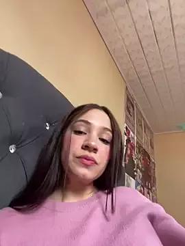 HinataArai from StripChat is Freechat