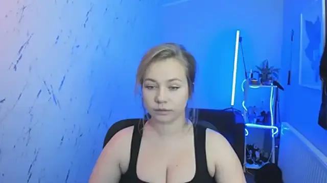 Try girls webcam shows. Sweet cute Free Performers.