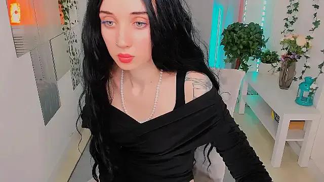 HollyVex from StripChat is Freechat