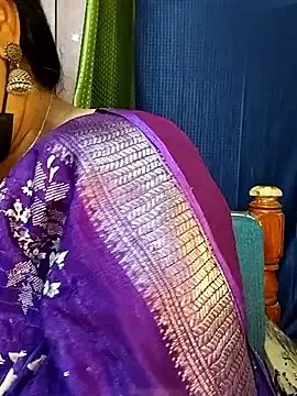 Honey-flowerr from StripChat is Freechat