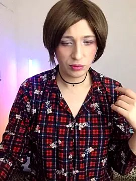 HoneyValentine from StripChat is Freechat