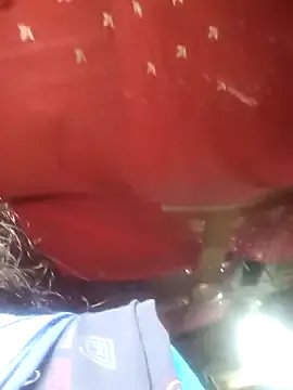 Horny-Rashi from StripChat is Freechat