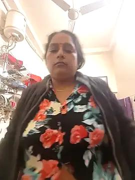 Hot-Sana2 from StripChat is Freechat