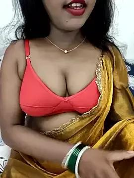 Hot_Rossyy from StripChat is Freechat