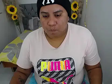 Freechat hotlesby_valery on StripChat