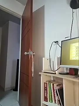 Try girls webcam shows. Sweet cute Free Performers.