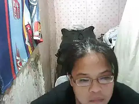 Freechat Hotty_babe23 on StripChat