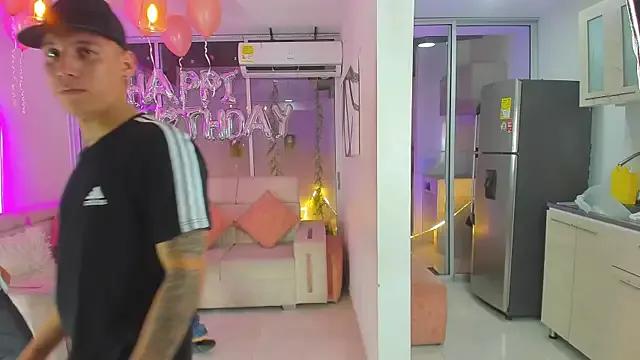 Houseofwarrios from StripChat is Freechat