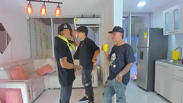 Try girls webcam shows. Sweet cute Free Performers.