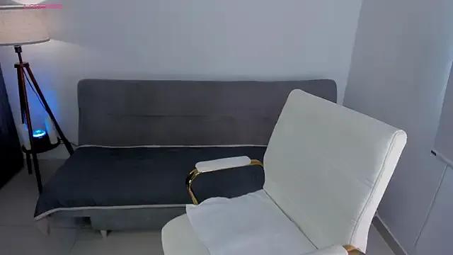 i_lulu from StripChat is Freechat