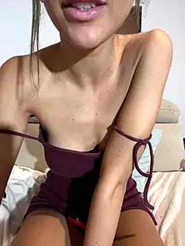 Try girls webcam shows. Sweet cute Free Performers.