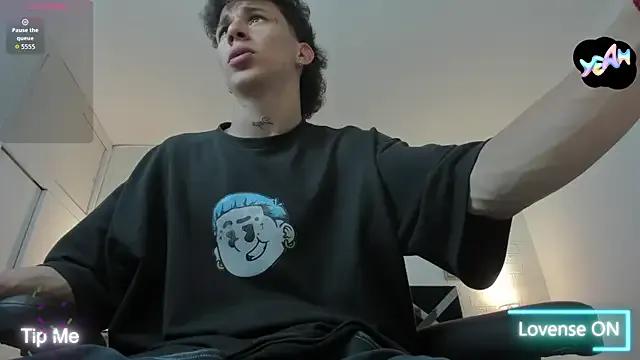 iammariano from StripChat is Freechat