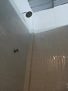 IM_ALLI from StripChat is Freechat