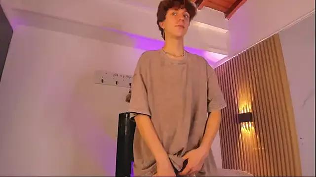 IM_DAREN from StripChat is Freechat