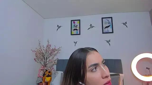Try girls webcam shows. Sweet cute Free Performers.