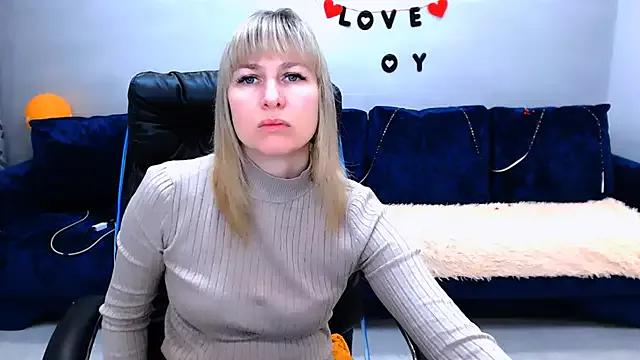 Try girls webcam shows. Sweet cute Free Performers.