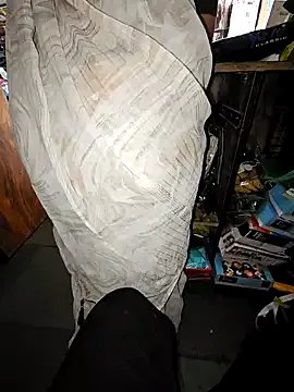 Freechat indianhotwife639 on StripChat