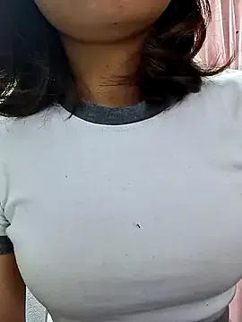 irina_hana from StripChat is Freechat