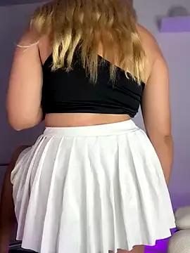 Try girls webcam shows. Sweet cute Free Performers.
