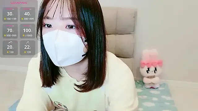 Group IROHA_0168 on StripChat