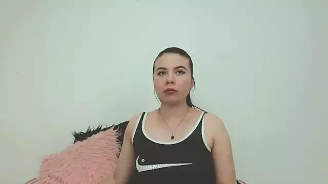 Isa_Jaramillo from StripChat is Freechat