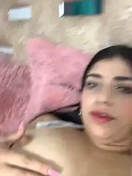 Try girls webcam shows. Sweet cute Free Performers.