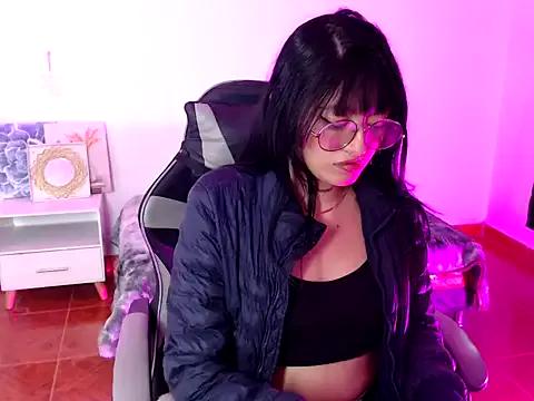 Try girls webcam shows. Sweet cute Free Performers.