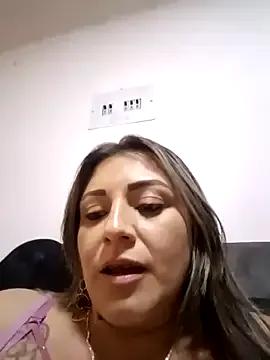 Isabellaa_Garcia_ from StripChat is Freechat