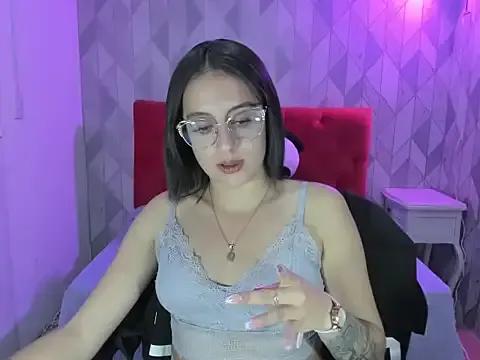 Try girls webcam shows. Sweet cute Free Performers.