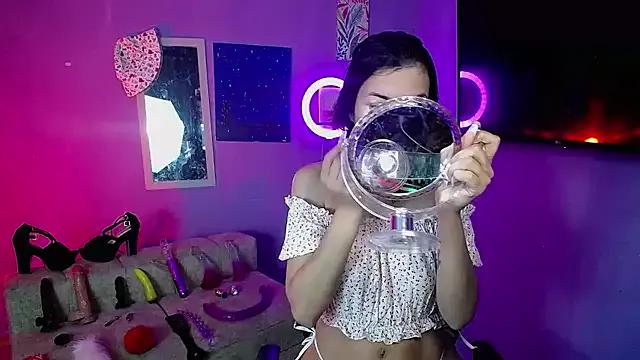 IsisRouse from StripChat